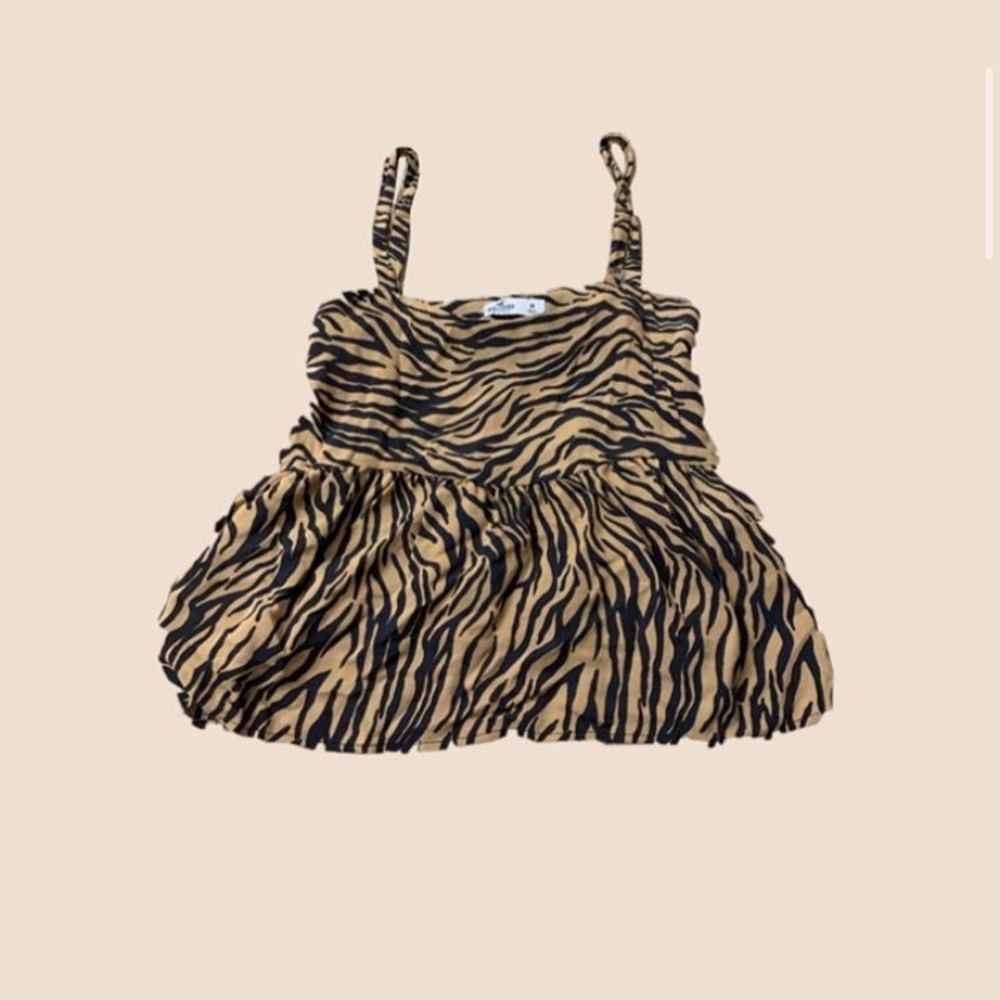 Hollister zebra striped flowy tank medium